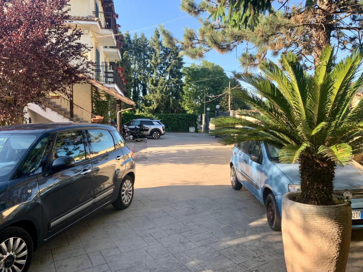 Residenza Cerci Hotel Valmontone Buitenkant foto