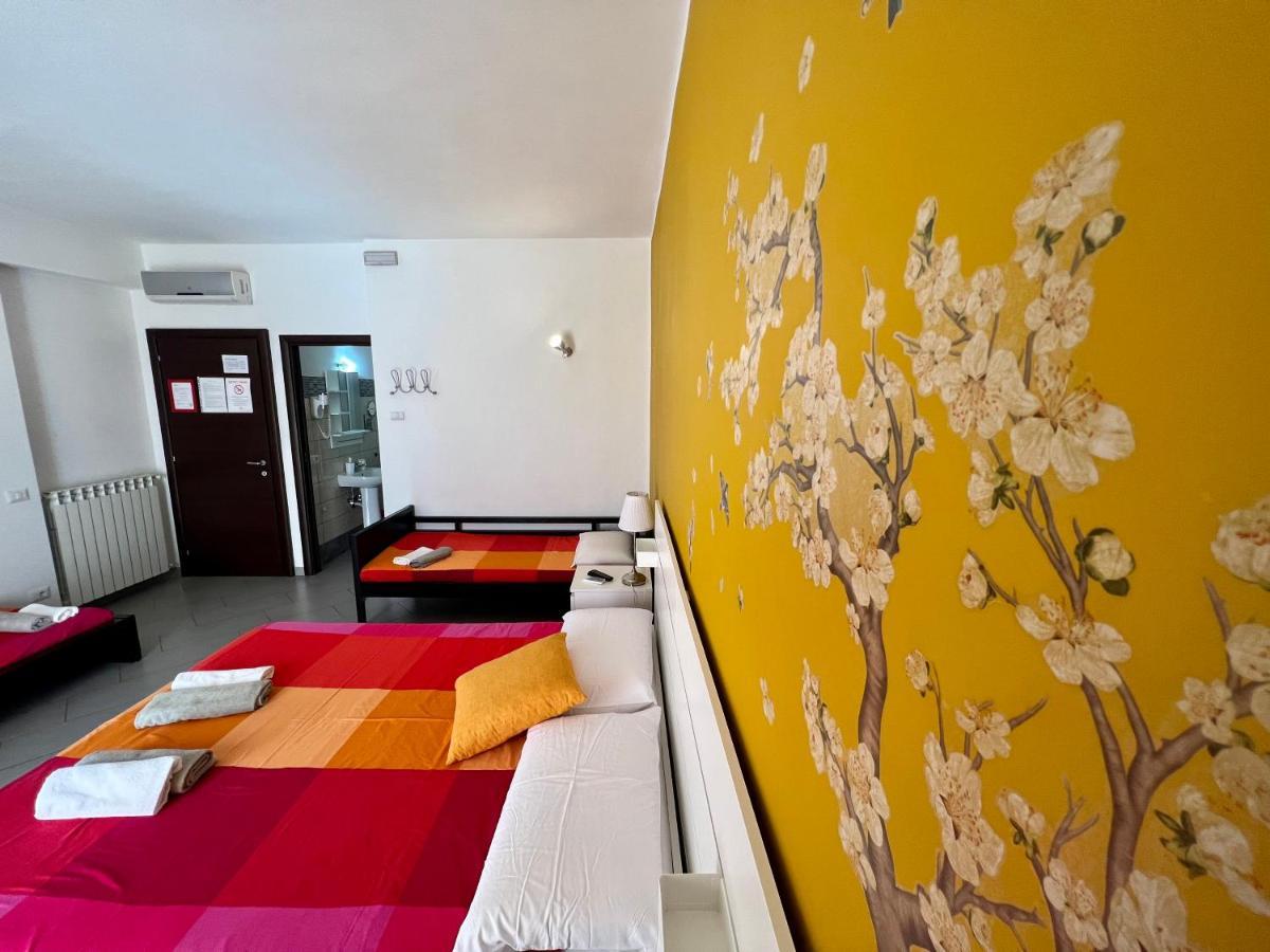 Residenza Cerci Hotel Valmontone Buitenkant foto